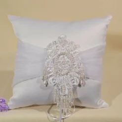 WHITE LACE PEN SET, REG $23.99