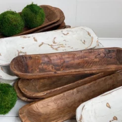 2"H X 19.5"L X 5.5"W BROWN WOOD SMALL BREAD BOWL (APPROX SIZE)