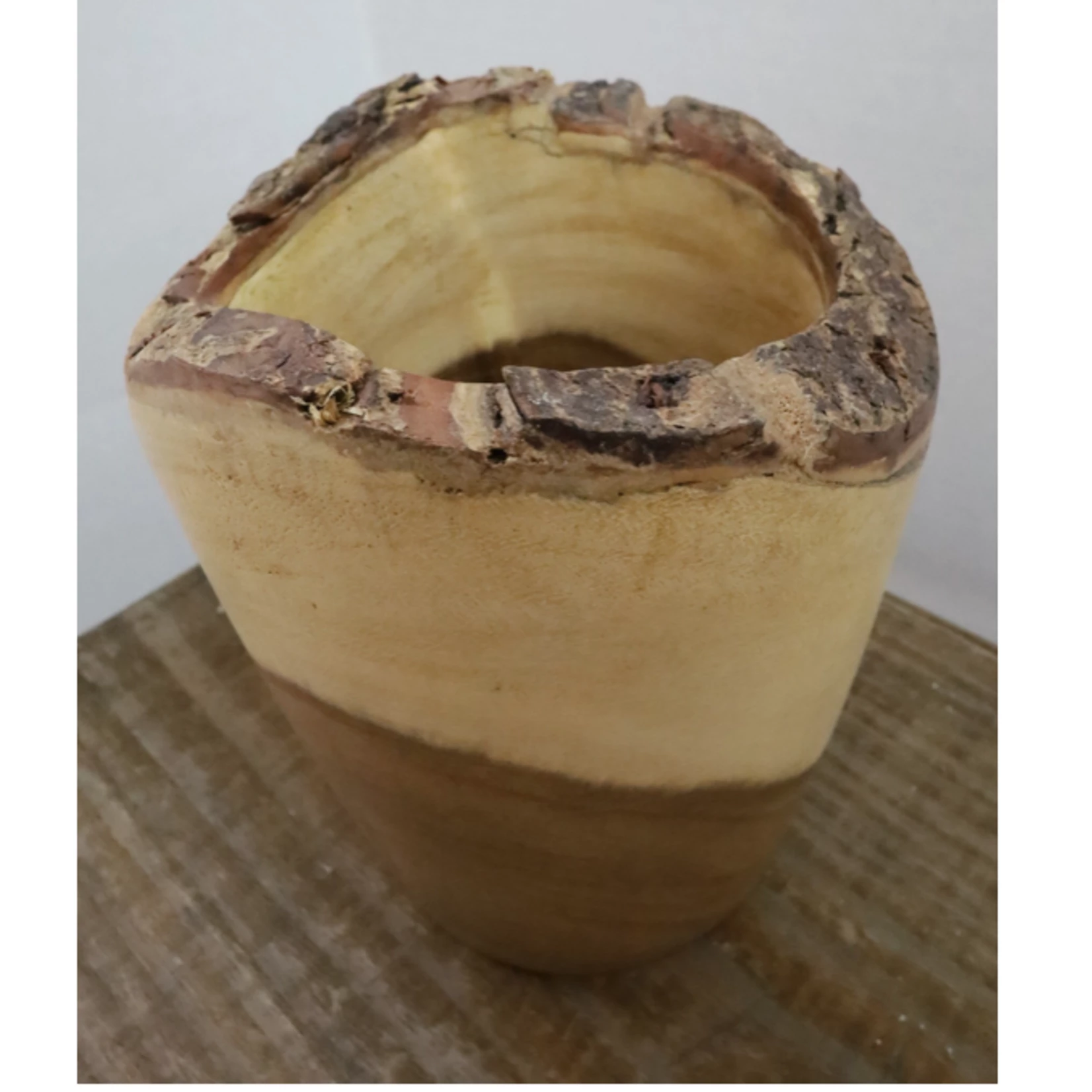 6.5"H X 6" WOOD CONTAINER 3 6.5"H X 6" WOOD CONTAINER