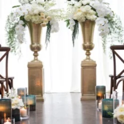 39.75”H X 20.5”GOLD SPARTA PEDESTAL (AD) 9 39.75”H X 20.5”GOLD SPARTA PEDESTAL (AD) -Quality Wholesale Shop accent decor 3975h x 205gold sparta pedestal ad 3